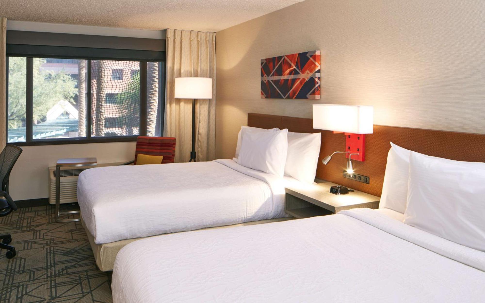 Hilton Garden Inn Scottsdale Old Town Extérieur photo