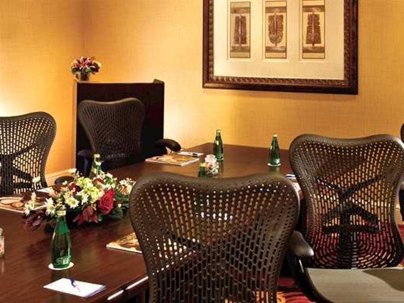 Hilton Garden Inn Scottsdale Old Town Extérieur photo